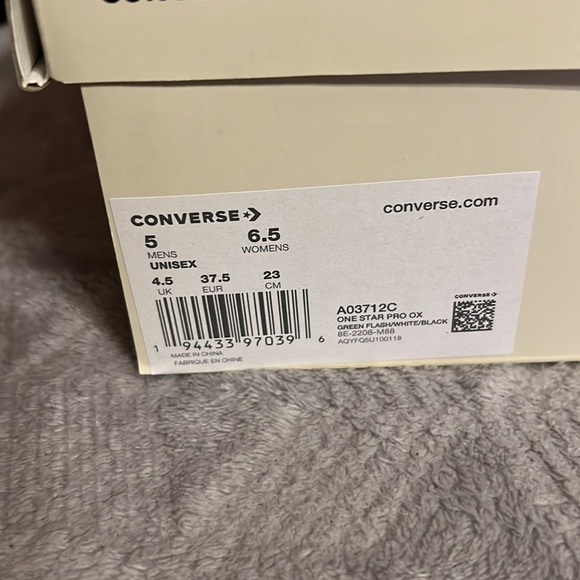 Converse Shoes - Picture 4 of 6